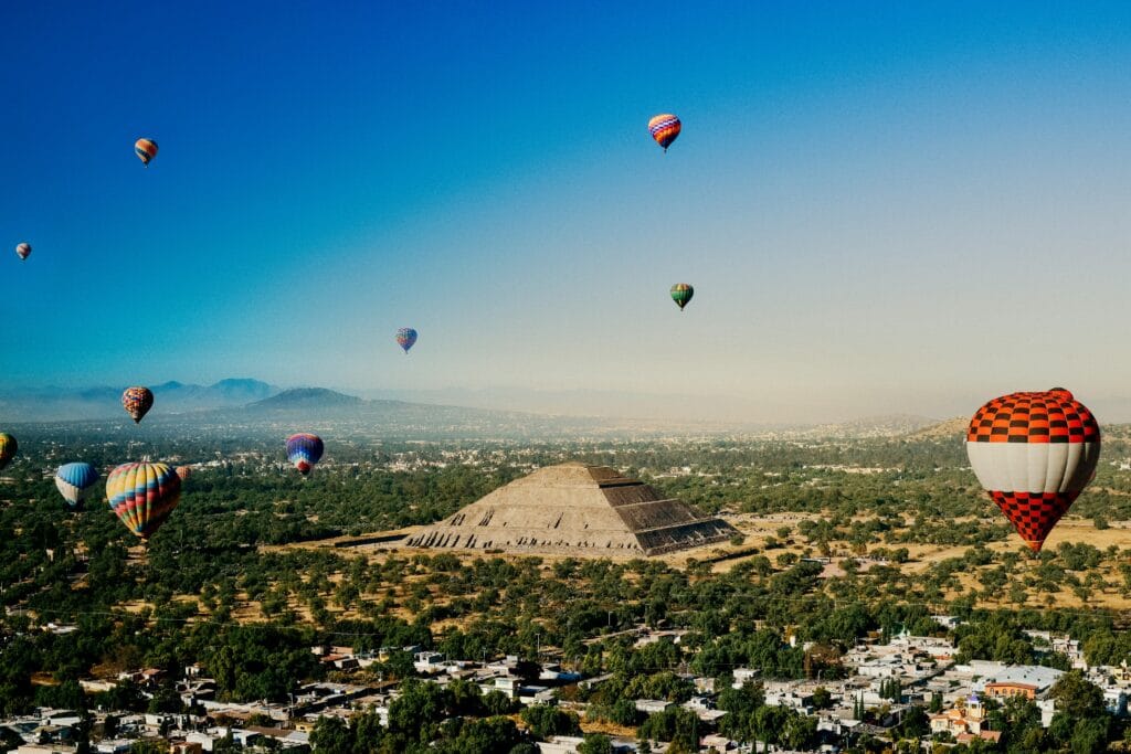 juliana-barquero-eo9v20Ig3Z0-unsplash-1024x683 Things to Do in Mexico City Between World Cup 2026 Games: The Neighborhoods, Markets and Day Trips Beyond Teotihuacan